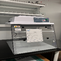 AirClean 600 PCR Workstation image 1